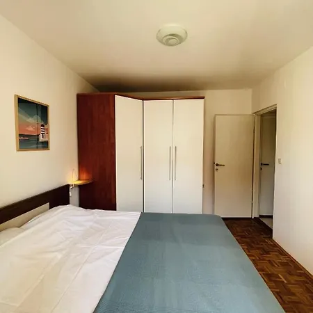 Apartment Apartment Oasi